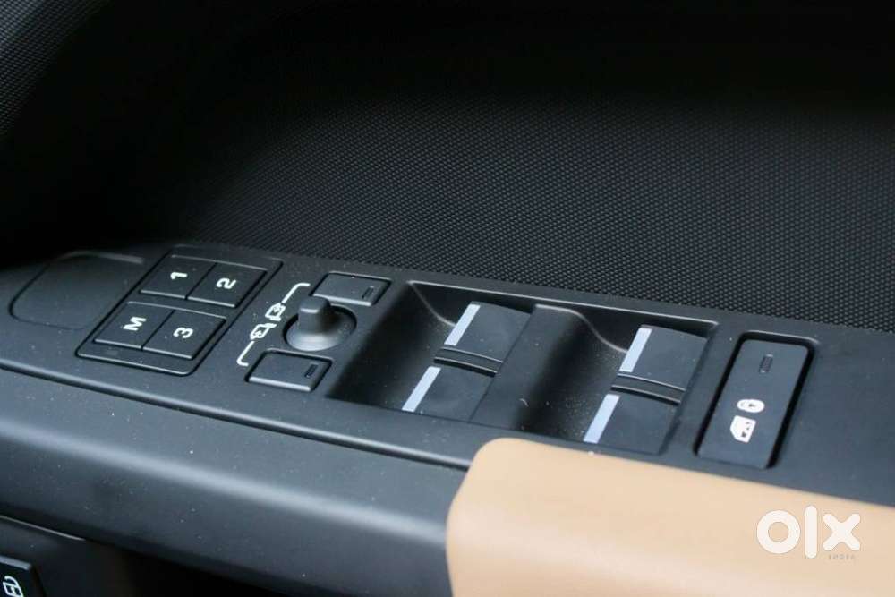 Land Rover Defender 2.0 110 Hse, 2026