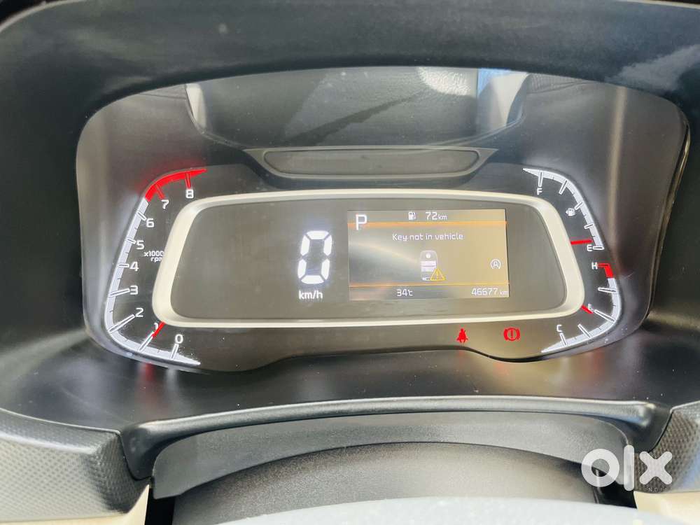 Kia Sonet Htk Plus Turbo Dct, 2023, Petrol