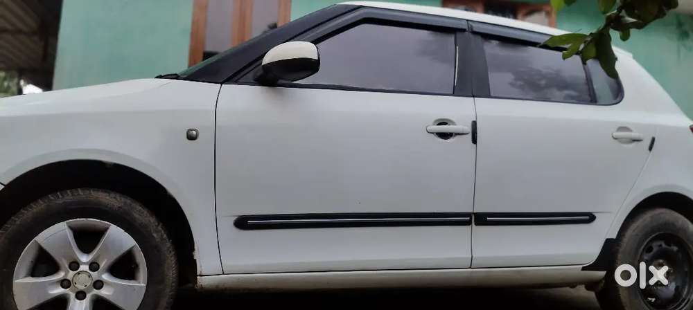 Skoda Fabia 2008 Petrol 150000 Km Driven