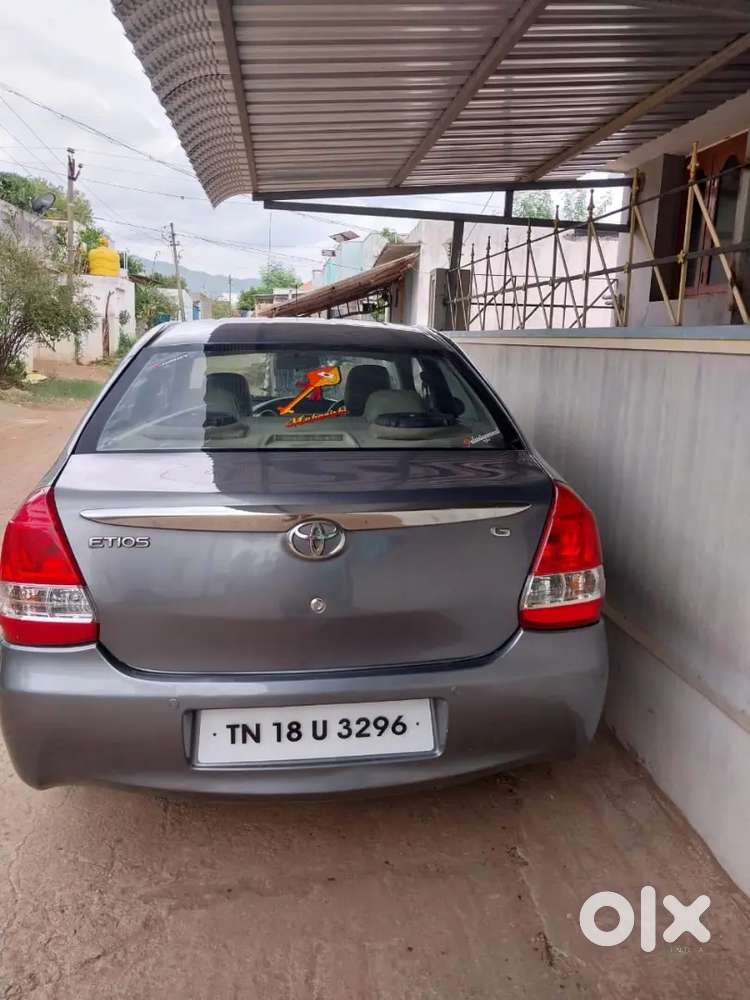 Toyota Etios 2013 Petrol 87000 Km Driven