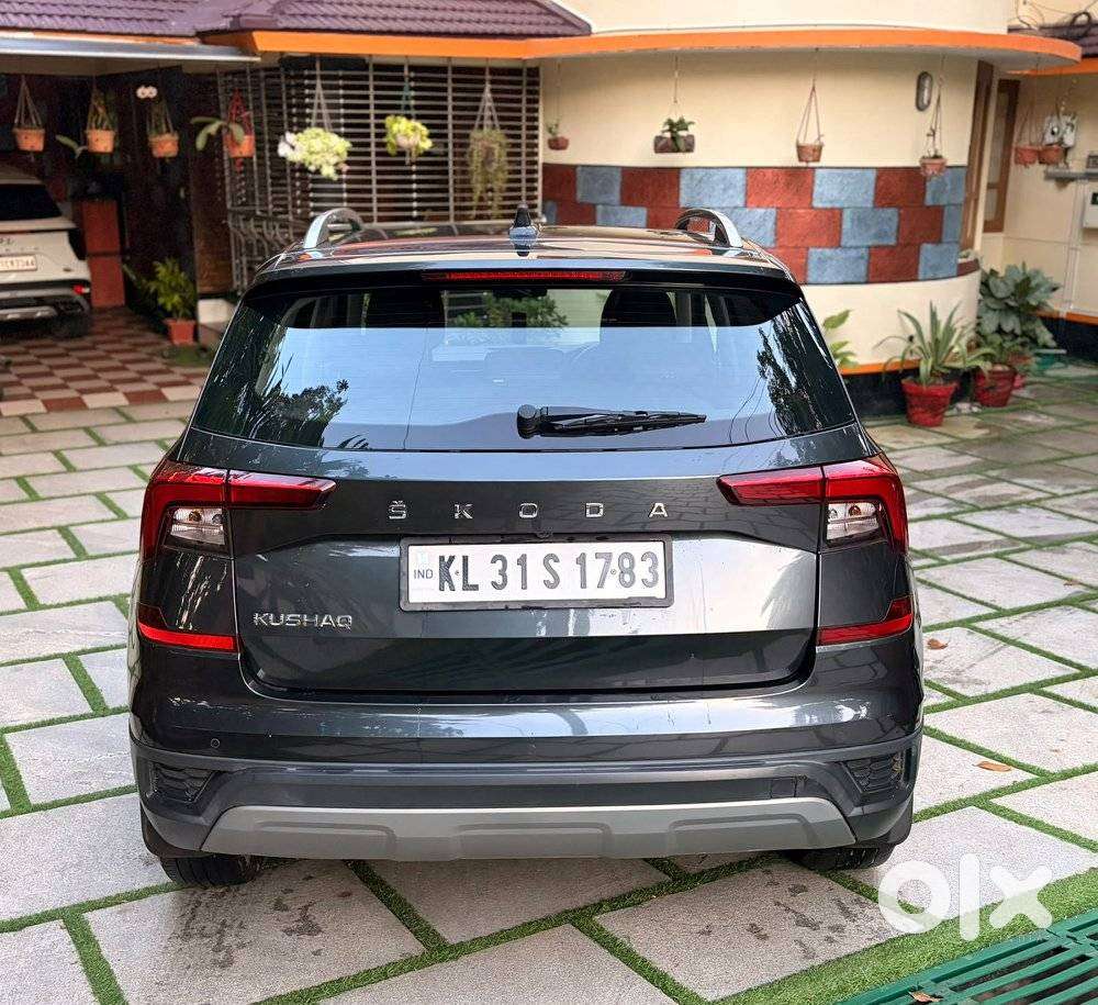 Skoda Kushaq 1.0 Tsi Ambition At, 2023, Petrol