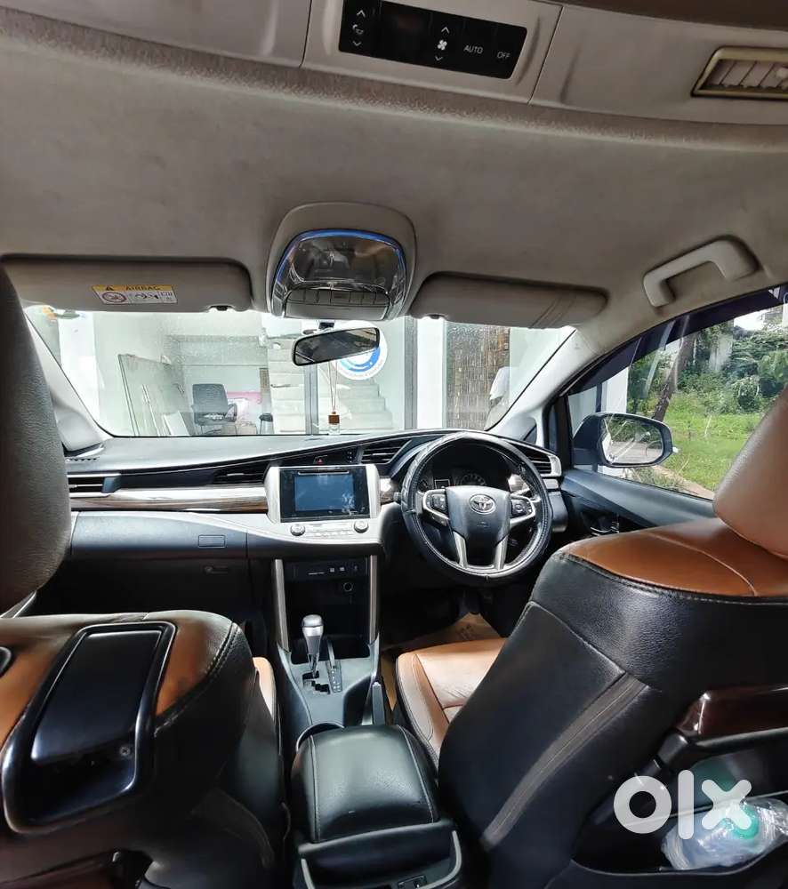 Toyota Innova Crysta 2.8z 2018