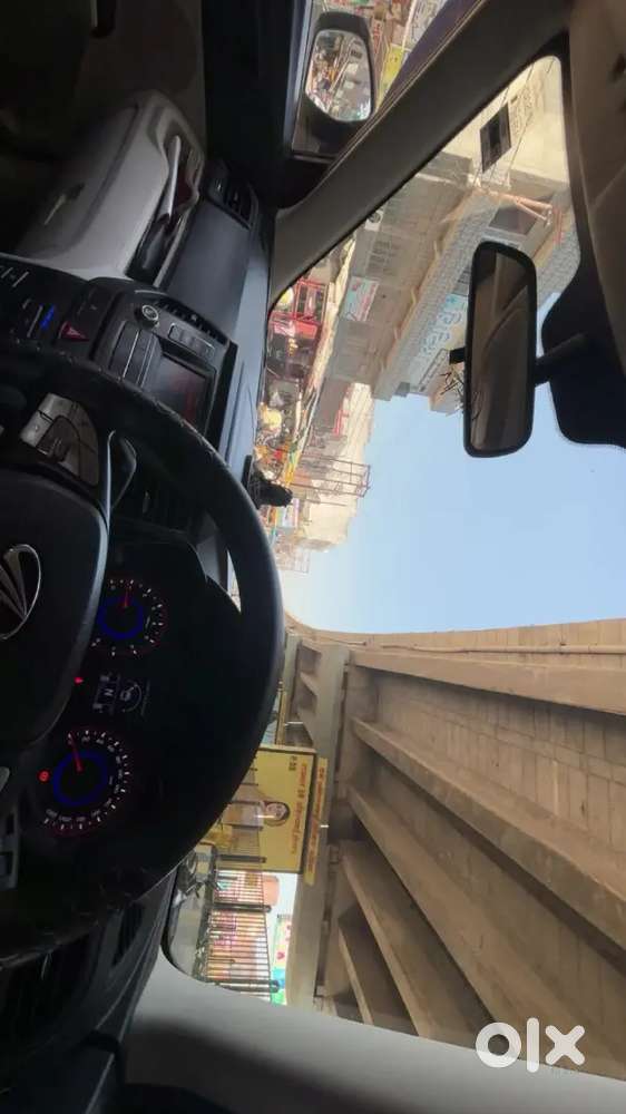 Mahindra Xuv300 2021 Petrol Automatic, With Sunroof