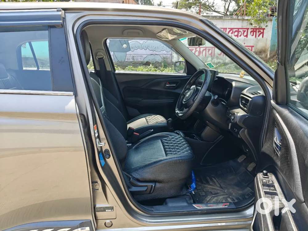 Maruti Suzuki Swift Vxi, 2025, Petrol