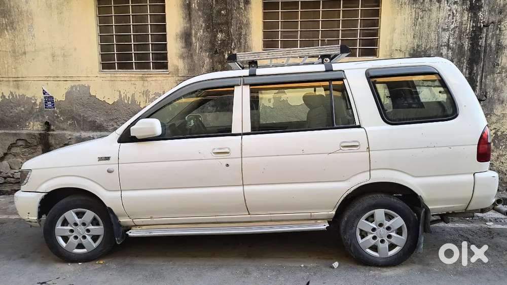 Chevrolet Tavera 2016 Diesel Well Maintained