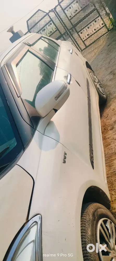 Maruti Suzuki Dzire 2013 Petrol 98000 Km Driven