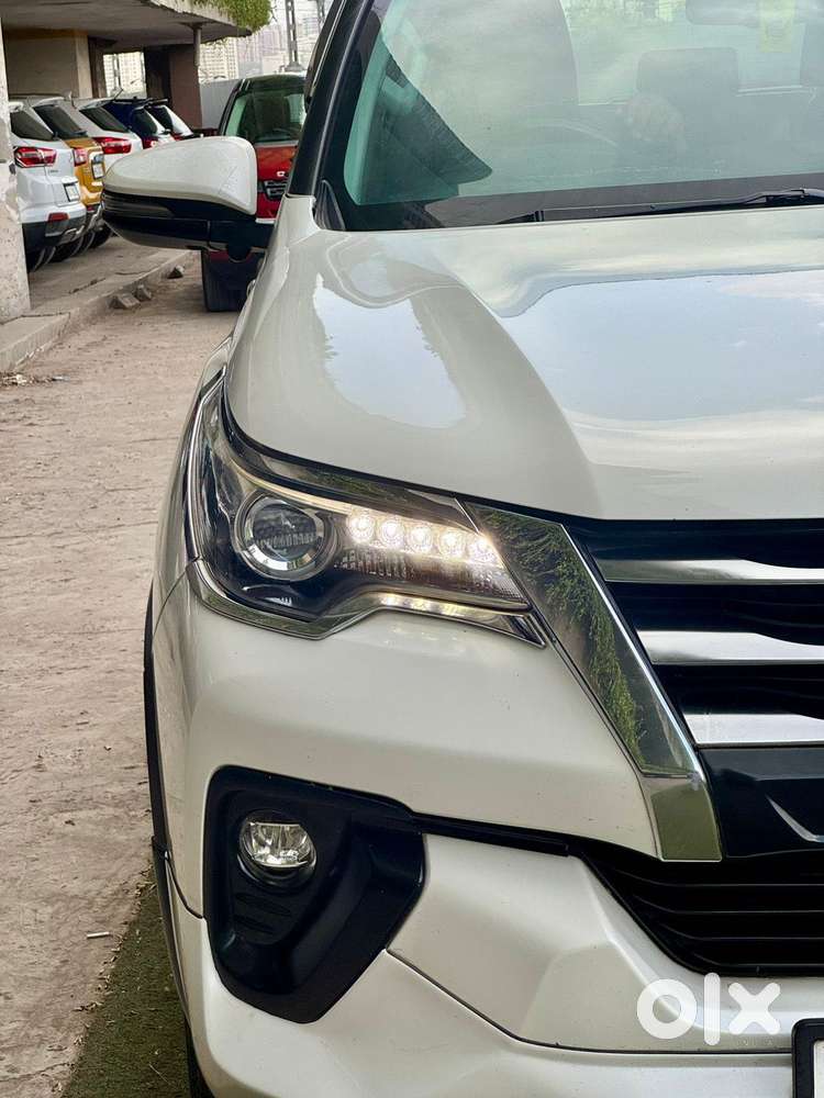 Toyota Fortuner 4x2 At 2.8 Diesel, 2020, Diesel