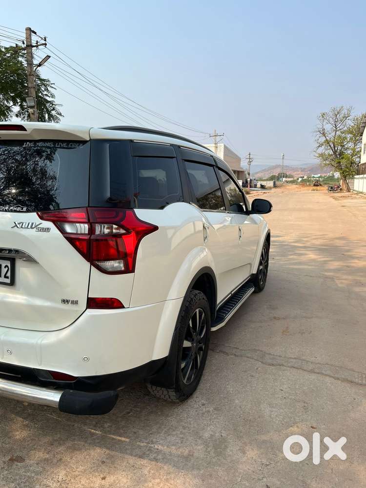 Mahindra Xuv500 W11 Option At Awd, 2018, Diesel