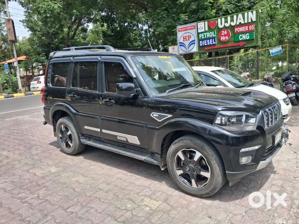 Mahindra Scorpio Classic 2025