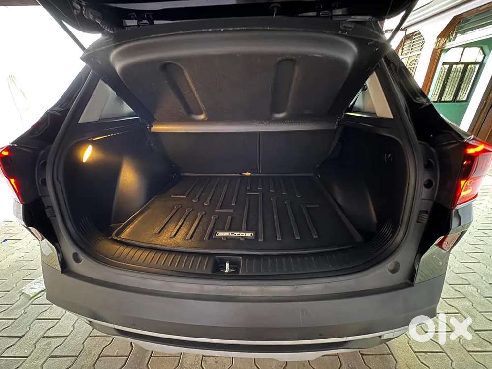 Kia Seltos 2023 Petrol 13600 Km Driven