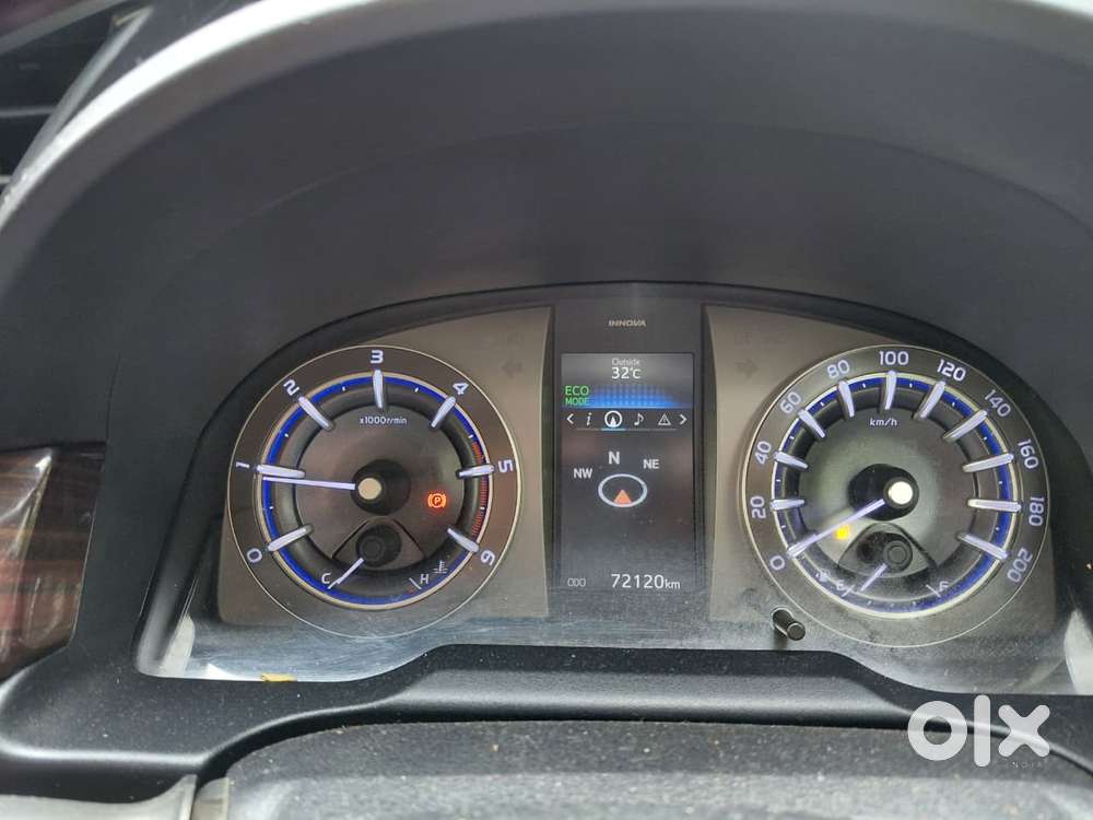 Toyota Innova Crysta 2.4 V 8 Str, 2019, Diesel