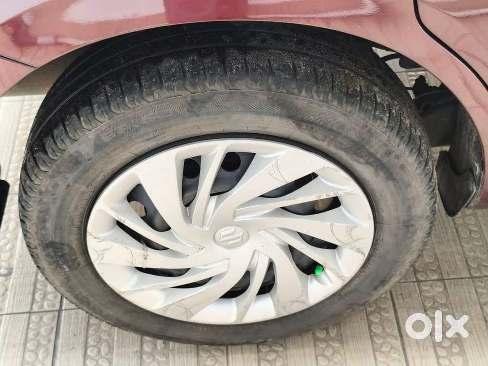 Maruti Suzuki Ertiga 1.5 Vxi, 2022, Petrol