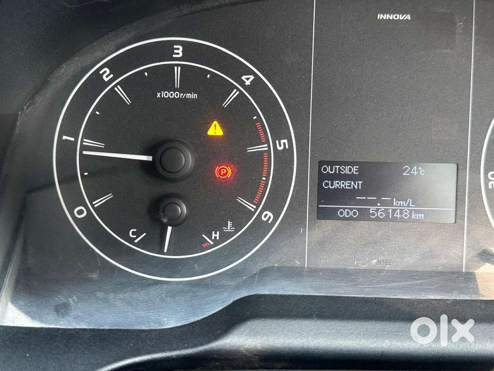 Toyota Innova Crysta 2021