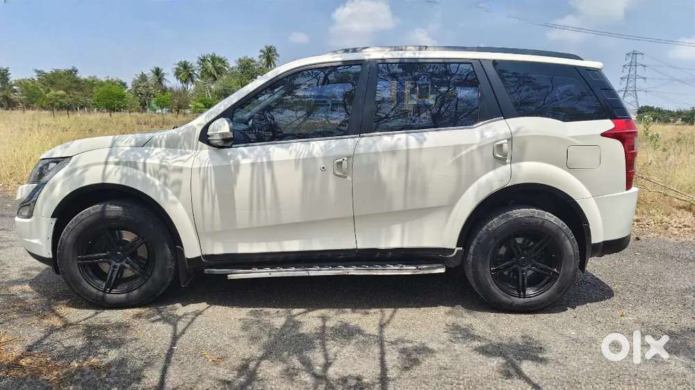 Mahindra Xuv 50010.5 Idvw10 Service Recordexcellent Conditionsunroof