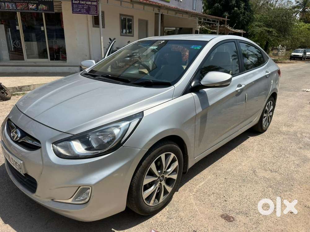 Hyundai Fluidic Verna 2014 Petrol 65800 Km Driven