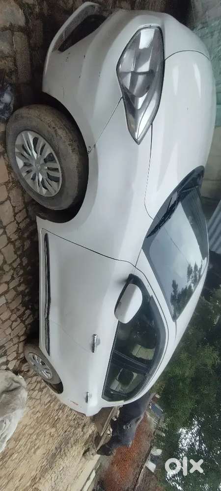 Maruti Suzuki Dzire 1.2 2005