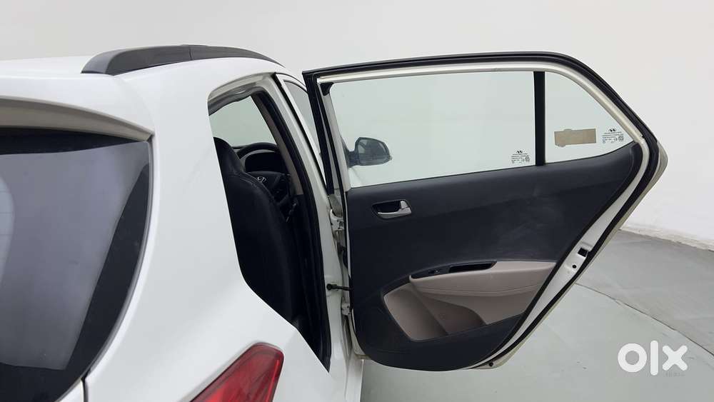 Hyundai Grand I10 1.2 Kappa Asta At Vtvt, 2014, Petrol