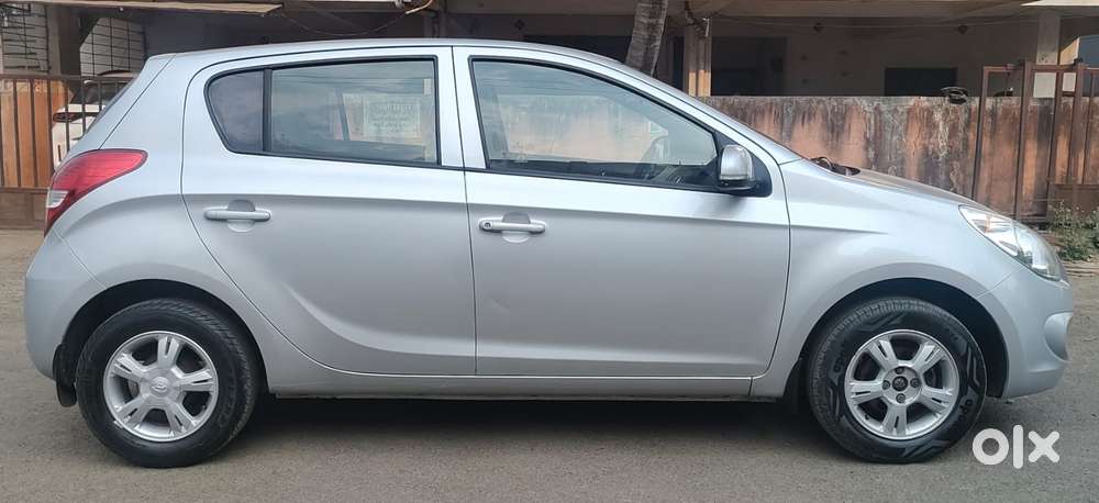 Hyundai I20 Sportz 1.2 Bs-iv, 2011, Petrol