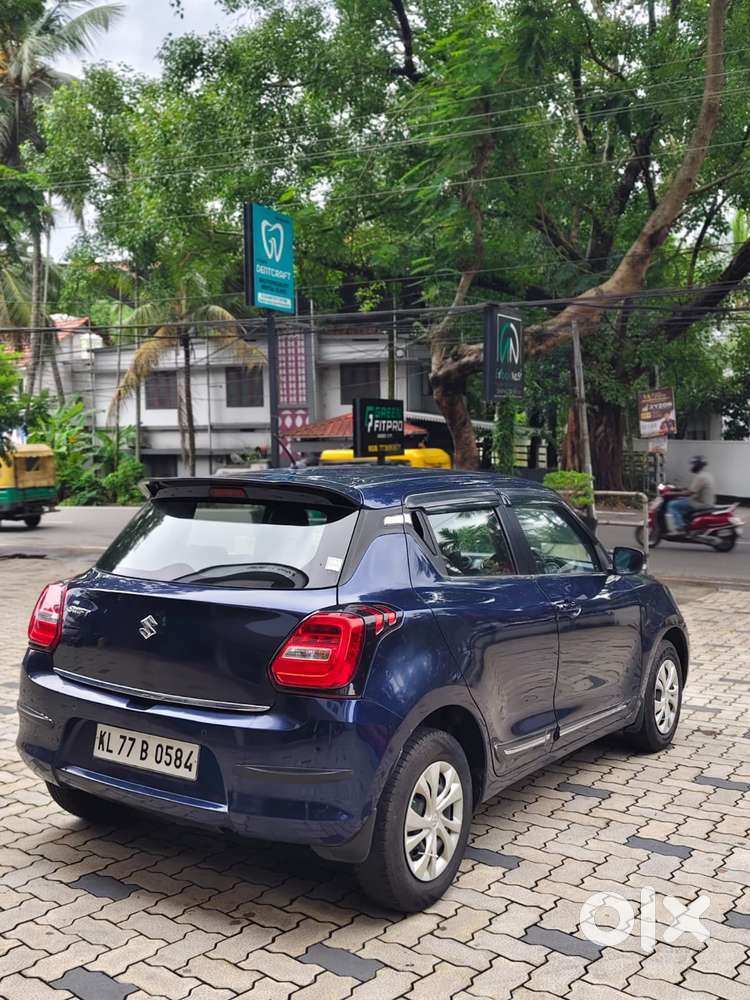 Maruti Suzuki Swift Vvt Vxi, 2021, Petrol