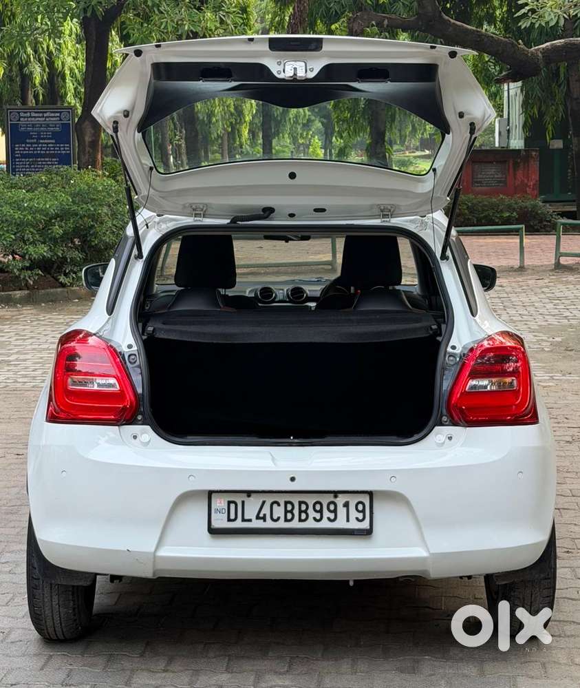 Maruti Suzuki Swift Vxi, 2022, Petrol