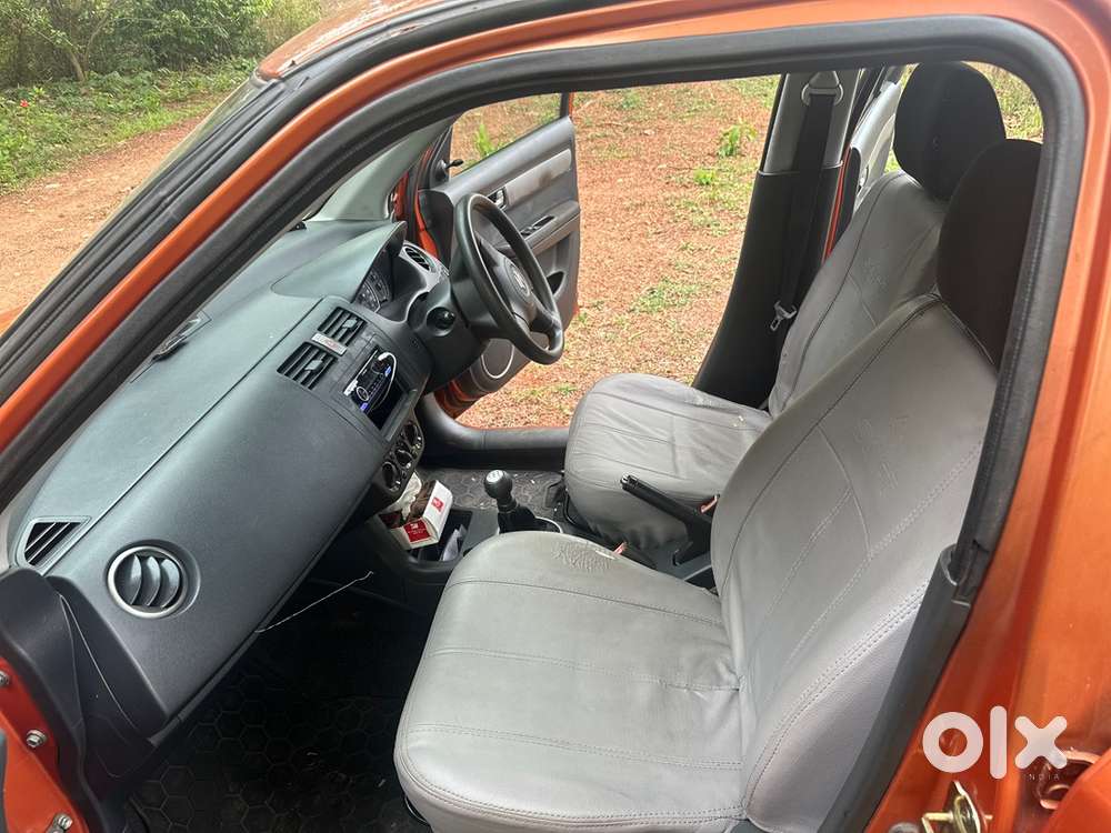 Maruti Suzuki Swift 2006 Petrol 87500 Km Driven