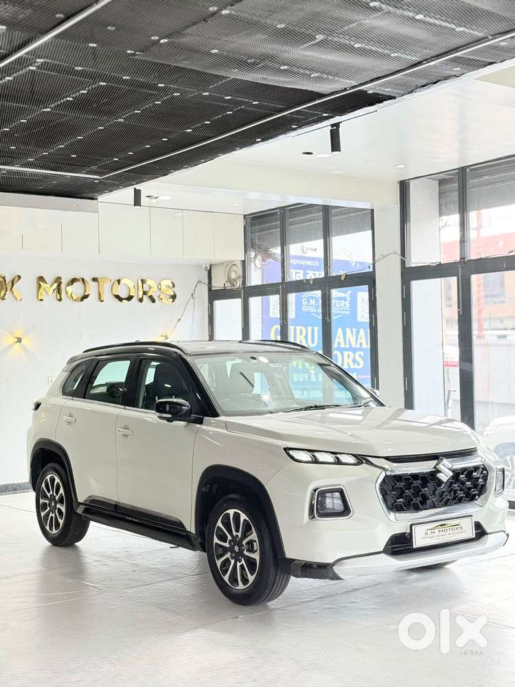 Maruti Suzuki Grand Vitara 1.5 Alpha Smart Hybrid At, 2023, Petrol