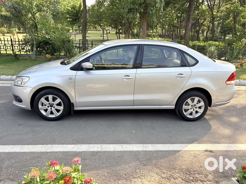 Volkswagen Vento 1.5 Highline Connect Edition, 2010, Petrol