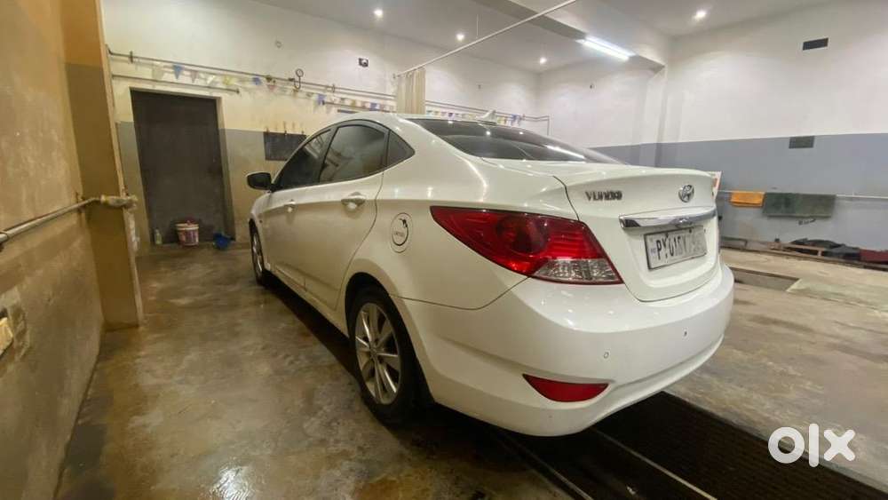 Hyundai Fluidic Verna 2013