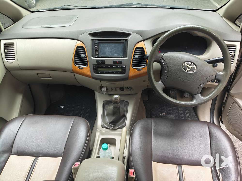 Toyota Innova 2.0 Vx 8 Str, 2010, Diesel