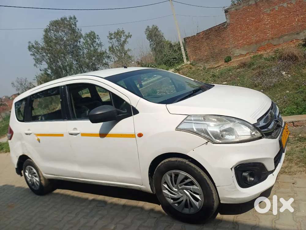 Maruti Suzuki Ertiga 2017 Petrol 200000 Km Driven