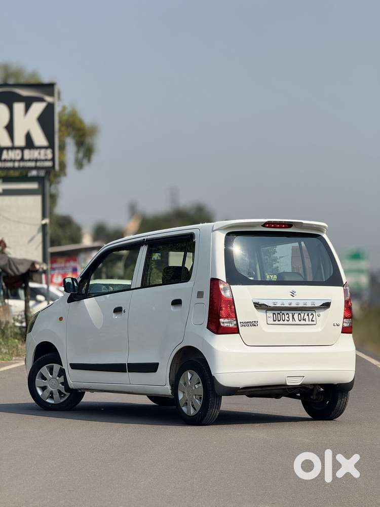 Maruti Suzuki Wagon R Cng Lxi Opt, 2017, Cng & Hybrids