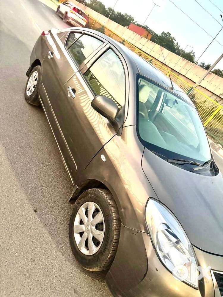 Nissan Sunny 2012 Petrol Good Condition