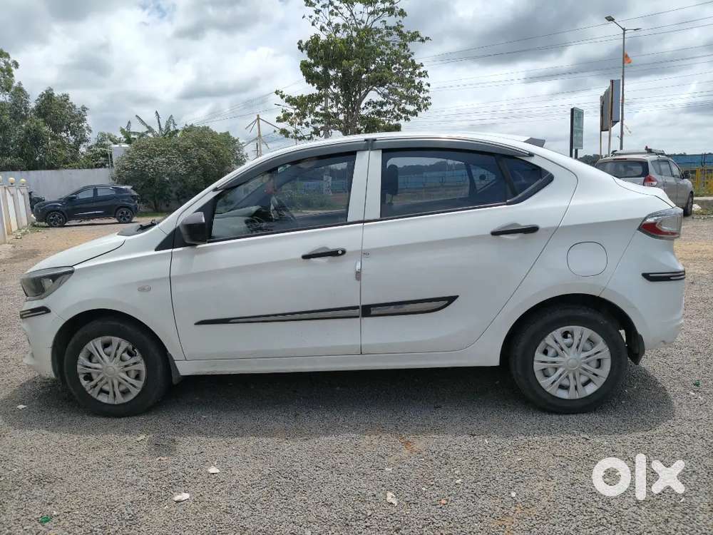 Tata Tiago 2023 Petrol