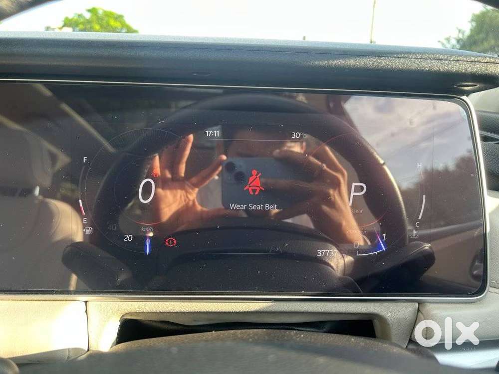 Mahindra Xuv700 2.0 Ax 7 Petrol At Luxury Pack Str, 2023, Petrol