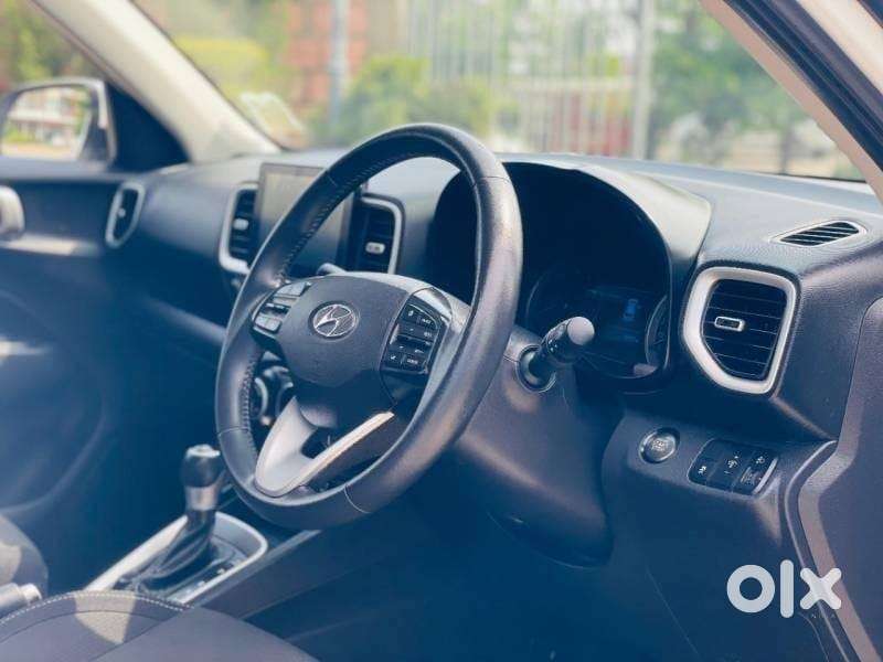 Mahindra Xuv300 W6 Diesel, 2021, Diesel