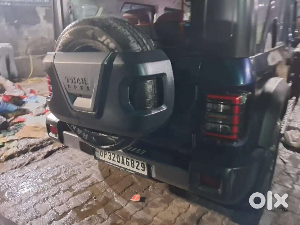 Mahindra Thar Roxx Petrol 2024