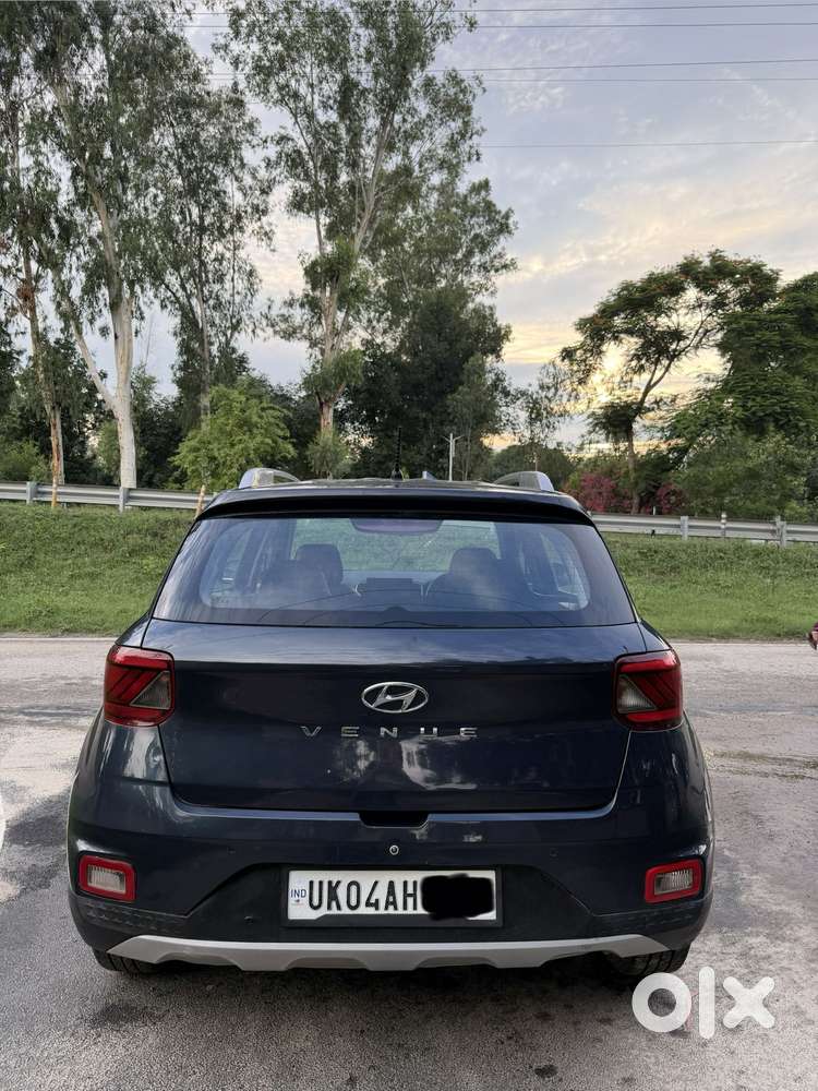 Hyundai Venue S, 2022, Petrol