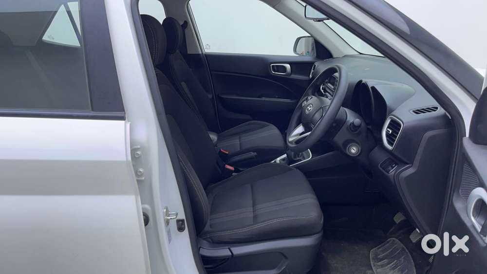 Hyundai Venue [2022-ongoing] 1.2 S, 2020, Petrol
