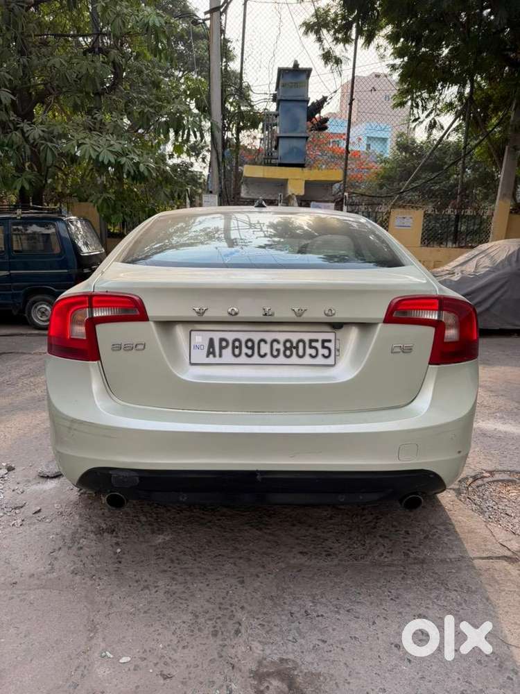 Volvo Diesel Car 2011 S60 D5