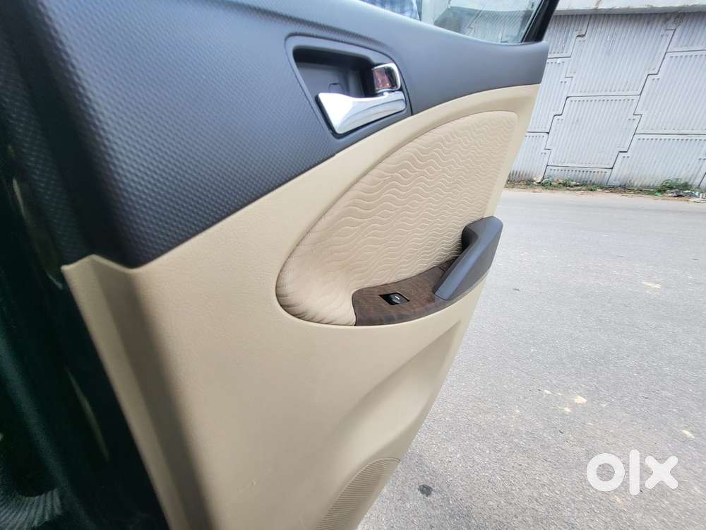 Hyundai Verna Sx Petrol At, 2014, Petrol