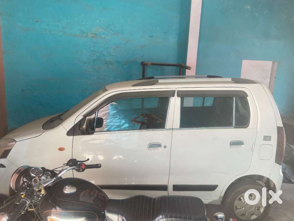 Good Connection And One Hand Drive