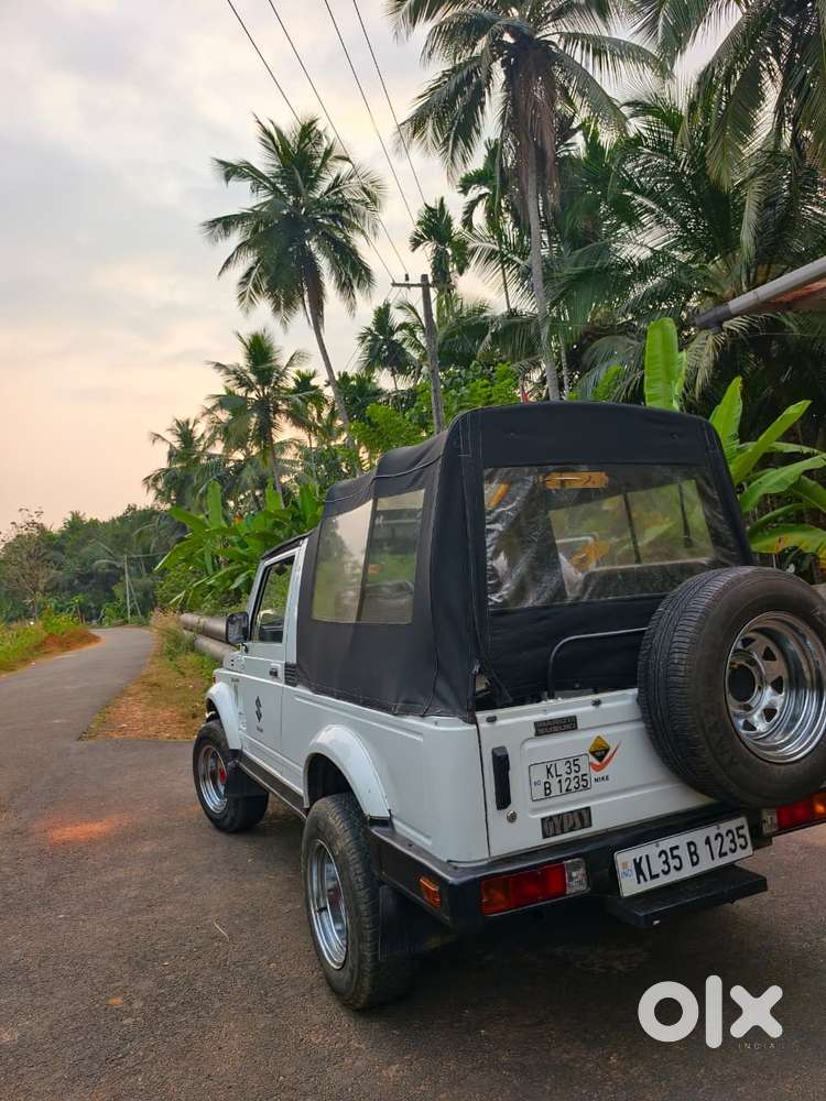 Maruti Suzuki Gypsy 1996-2000 King Soft Top, 1997, Petrol