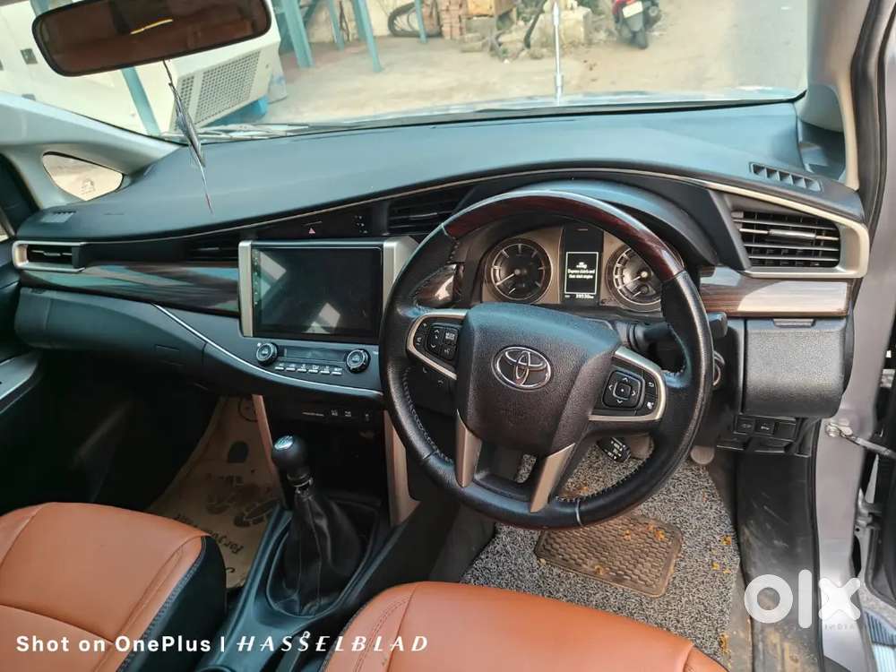 Toyota Innova Crysta 2021 V Type