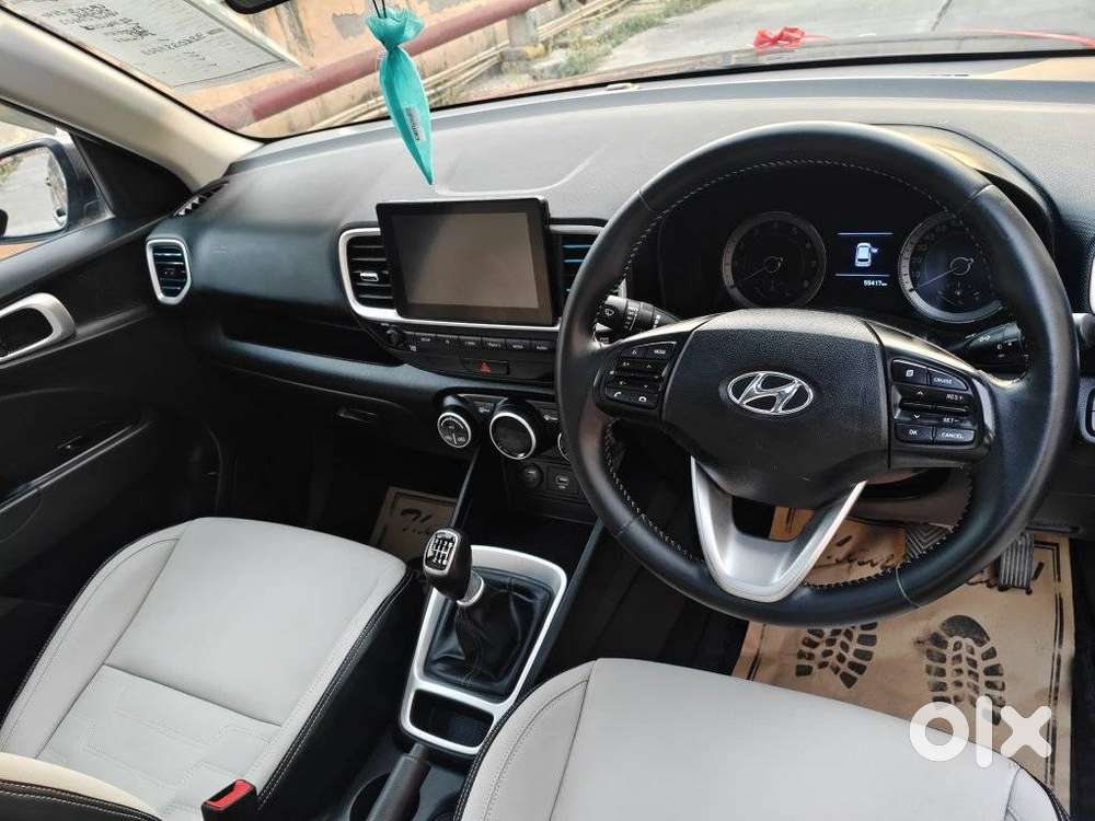 Hyundai Venue 1.0 Sx Turbo Imt, 2021, Petrol