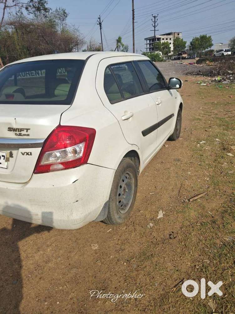 Maruti Suzuki Swift Dzire 1.3 Vxi, 2016, Petrol