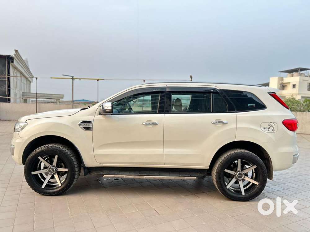 Ford Endeavour 3.2 Titanium At 4x4, 2017, Diesel