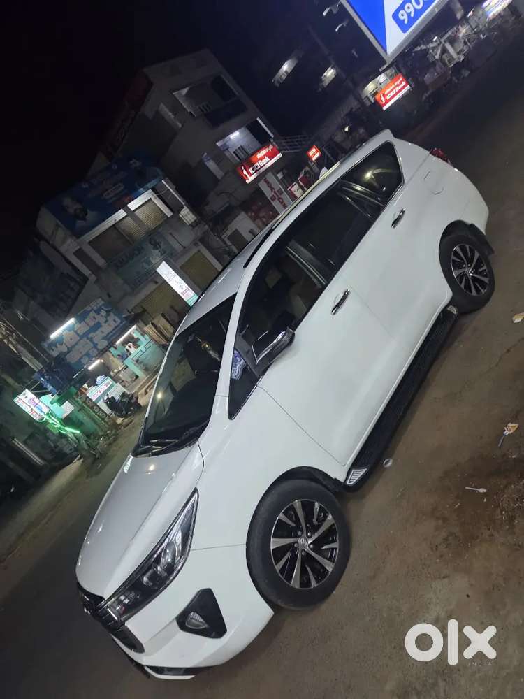 Innova Crysta