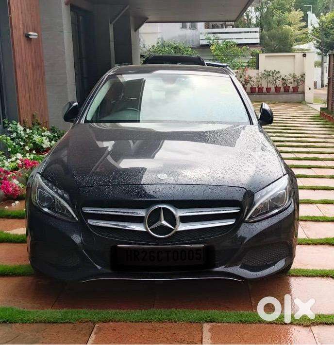 Mercedes Benz C Class 2015 220diesel 30000 Km Driven