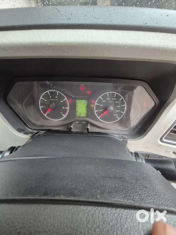 Mahindra Scorpio S6 Plus 2017