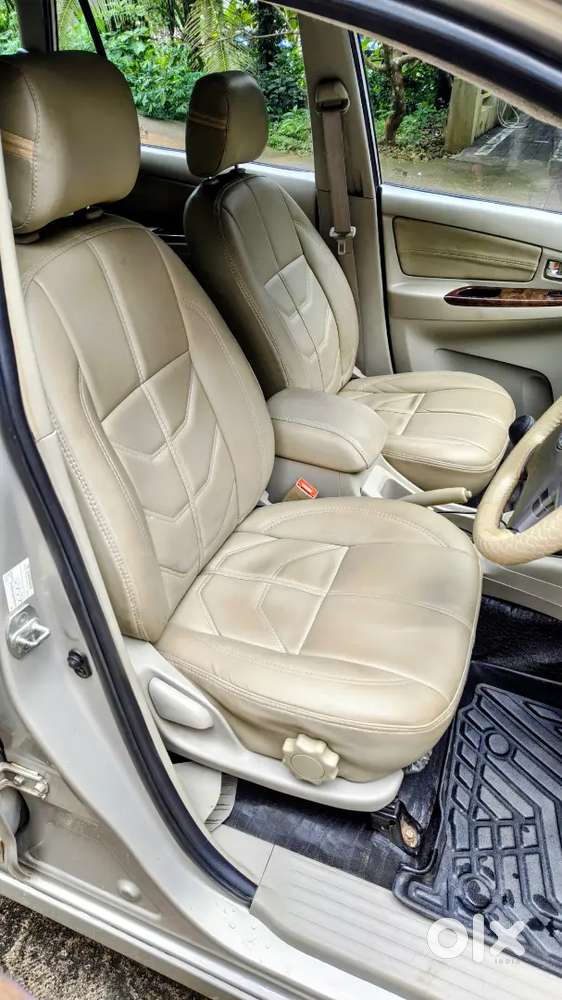 Toyota Innova 2014 Diesel Well Maintained